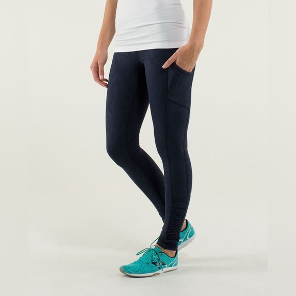 Lululemon Speed Tight Luxtreme Paisley Emboss Inkwell Mid Rise Leggings EUC Sz 6 - Picture 3 of 12